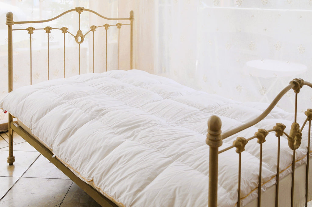 羽毛掛ふとん グレードSS｜天然素材100% ホワイトグースダウン 羽毛