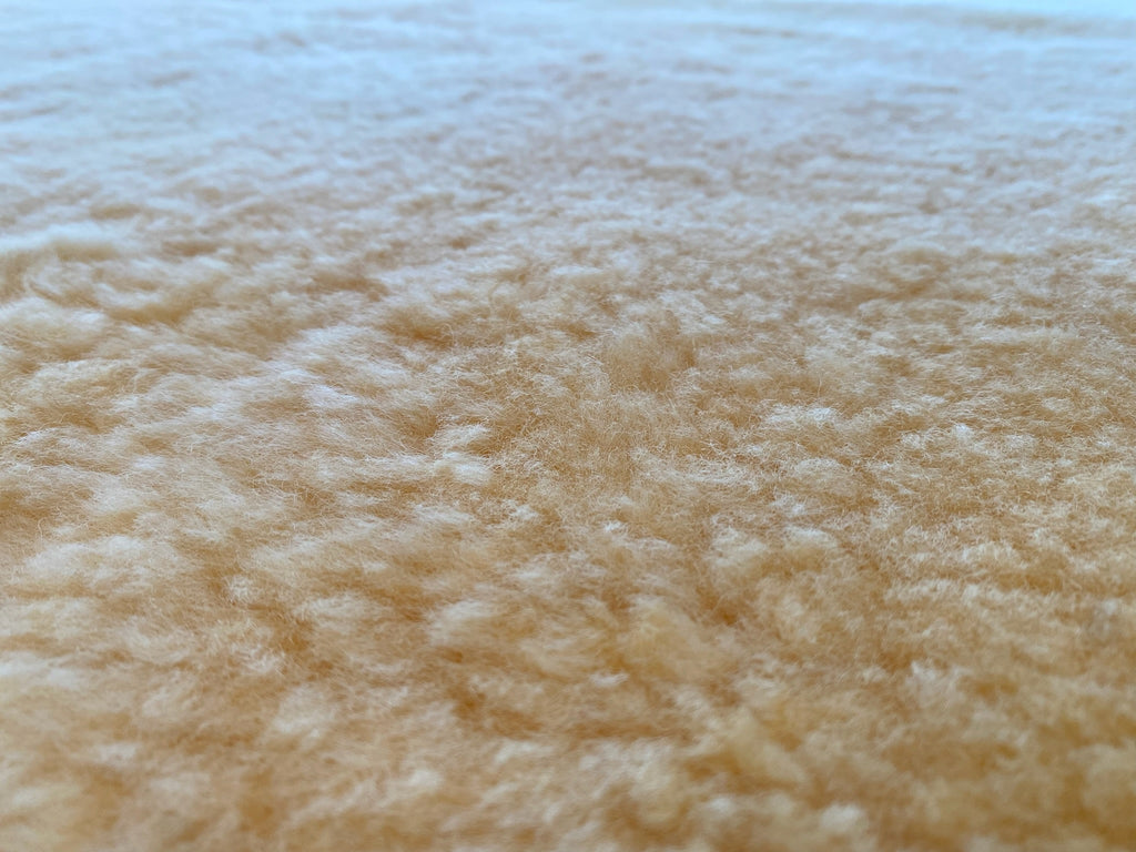 ムートンシーツ｜｜ 高級寝具のシェーンベルグ【公式】